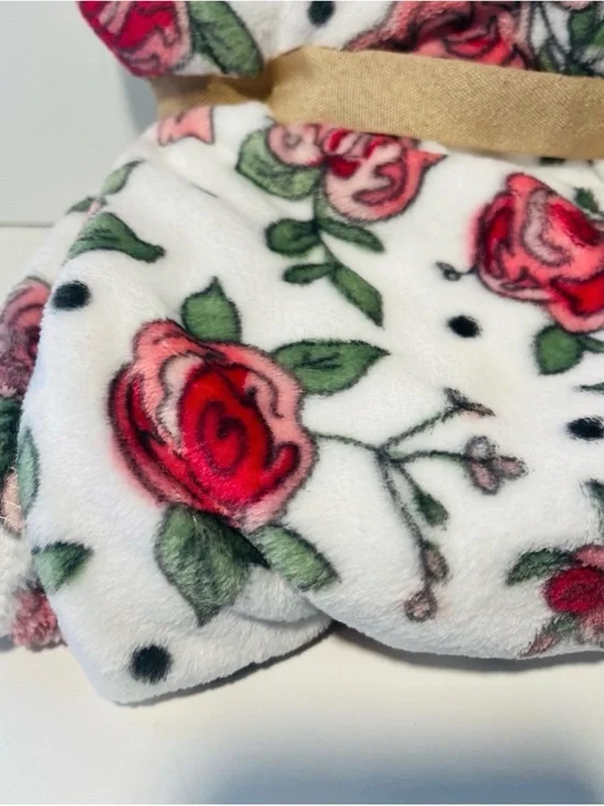 Adirondack Baby by Berkshire My Cozy Baby Roses & Shimmery Pink Blanket Lot of 2 - Picture 5 of 11